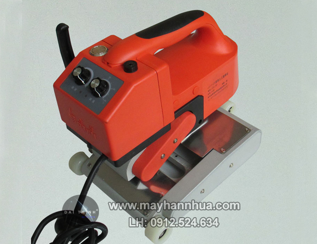 Máy hàn bạt nhựa, hàn màng nhựa chống thấm G615